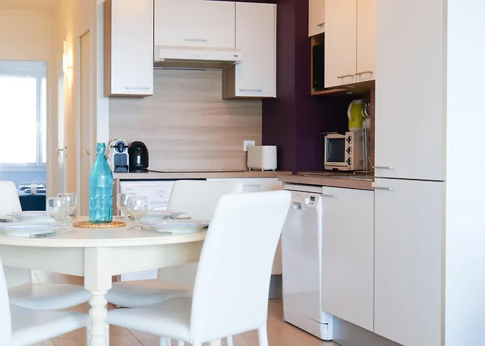 Quartier Des Presidents Avec Vue Sur La Baie Des Sables D'olonne - 4 Personnes Appartement